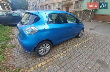 Хэтчбек Renault Zoe 2019 в 