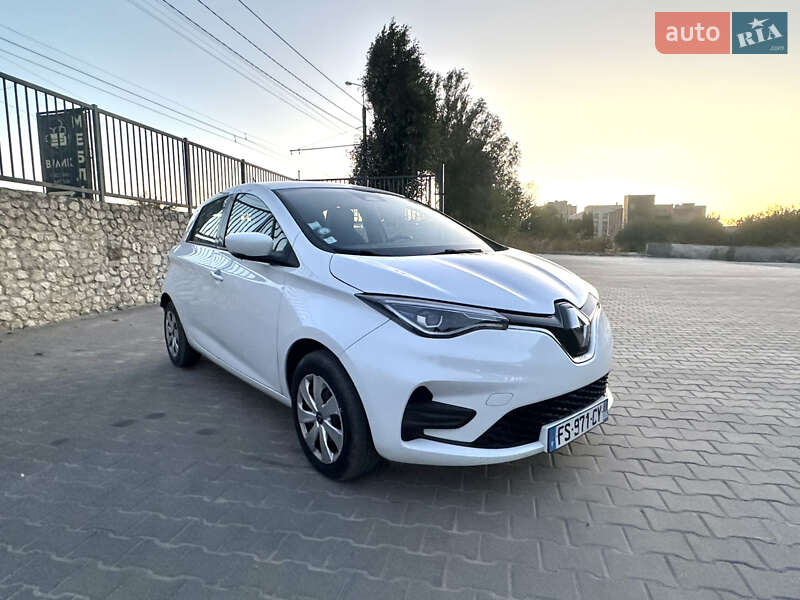 Хэтчбек Renault Zoe 2020 в 