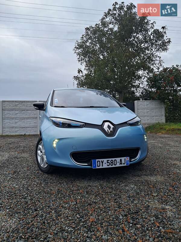 Хэтчбек Renault Zoe 2015 в Дубно