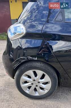 Хэтчбек Renault Zoe 2014 в 
