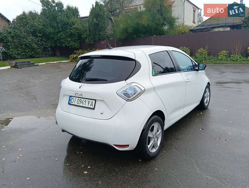 Хэтчбек Renault Zoe 2015 в Киеве фото 6 Хэтчбек Renault Zoe 2015 в Киеве