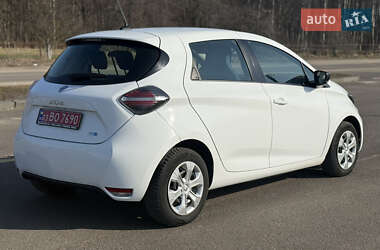 Хэтчбек Renault Zoe 2020 в 