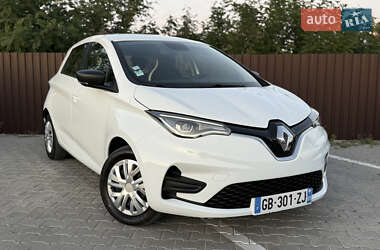 Хэтчбек Renault Zoe 2021 в 