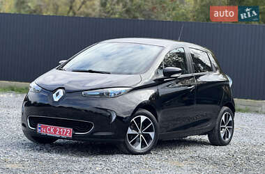 Хэтчбек Renault Zoe 2017 в 