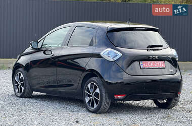 Хэтчбек Renault Zoe 2017 в 