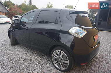 Хэтчбек Renault Zoe 2015 в 
