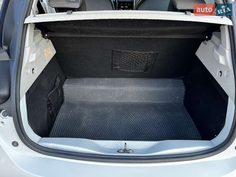 Хэтчбек Renault Zoe 2014 в Чернигове