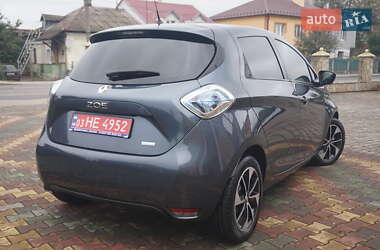 Хэтчбек Renault Zoe 2017 в 