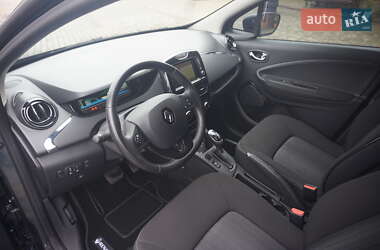 Хэтчбек Renault Zoe 2017 в 