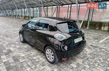 Хэтчбек Renault Zoe 2014 в 