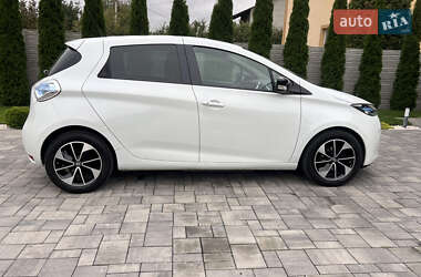 Хэтчбек Renault Zoe 2017 в 