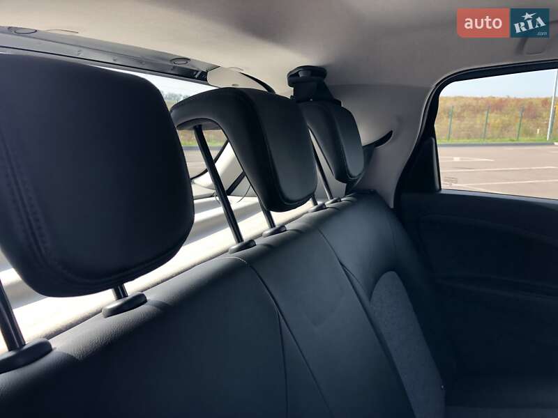 Хетчбек Renault Zoe 2020 в Рівному