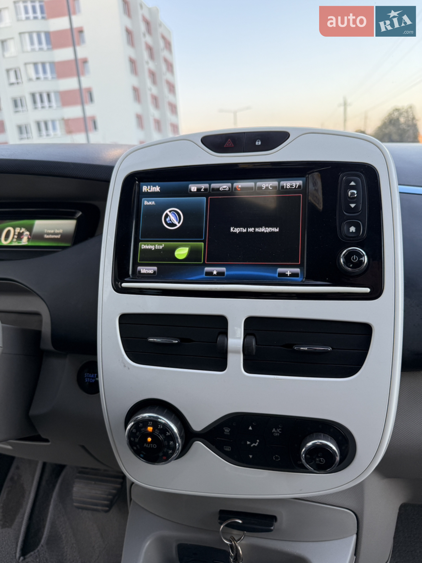 2015 Renault ZOE - мініатюра 14