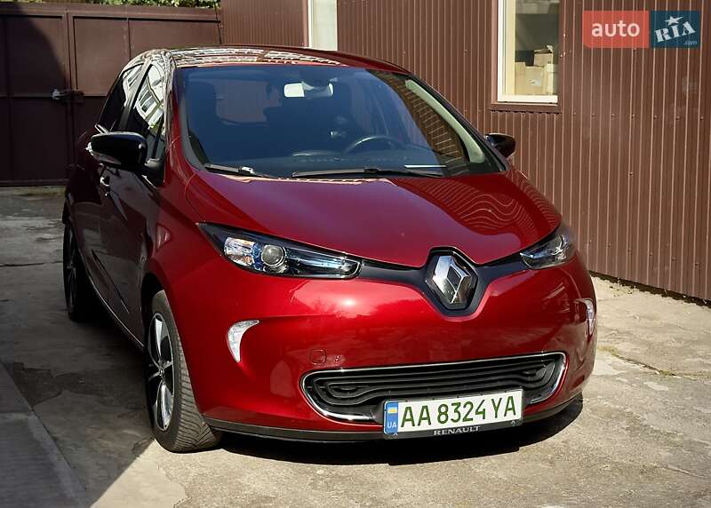 Хэтчбек Renault Zoe 2018 в Киеве