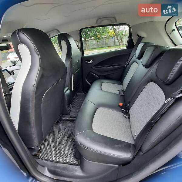 Хэтчбек Renault Zoe 2021 в Киеве