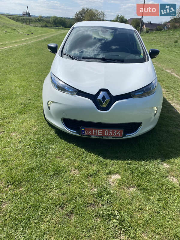 Хэтчбек Renault Zoe 2017 в Ровно фото Хэтчбек Renault Zoe 2017 в Ровно