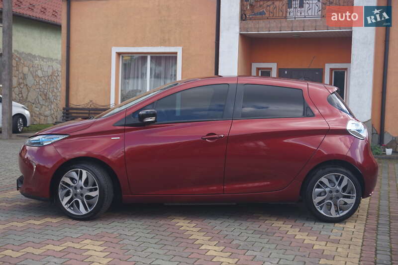 Хэтчбек Renault Zoe 2019 в Самборе