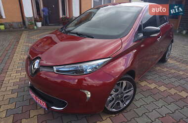 Хэтчбек Renault Zoe 2019 в 