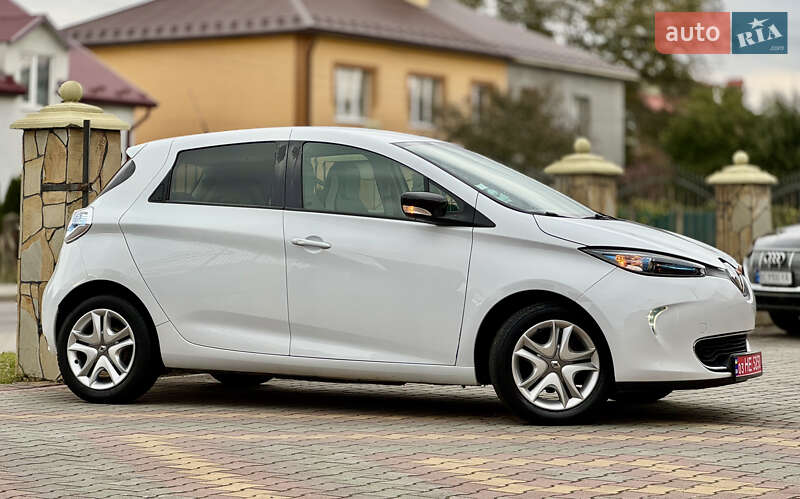 Хэтчбек Renault Zoe 2019 в Самборе