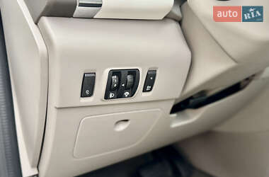 Хетчбек Renault Zoe 2019 в 