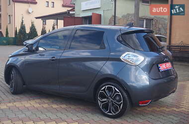 Хэтчбек Renault Zoe 2019 в 