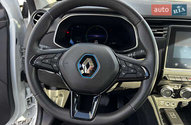 Хэтчбек Renault Zoe 2020 в 