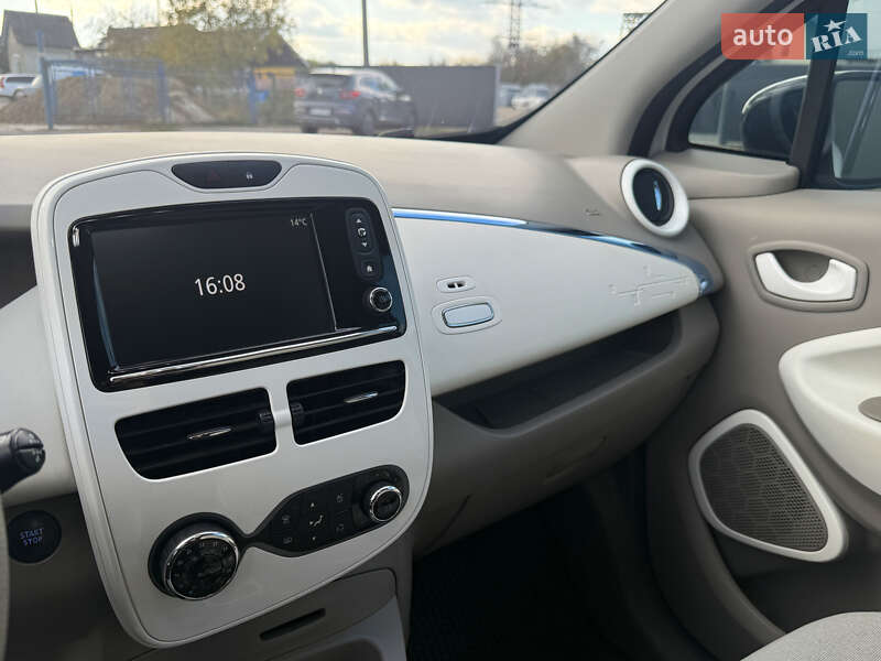 Хетчбек Renault Zoe 2014 в Івано-Франківську