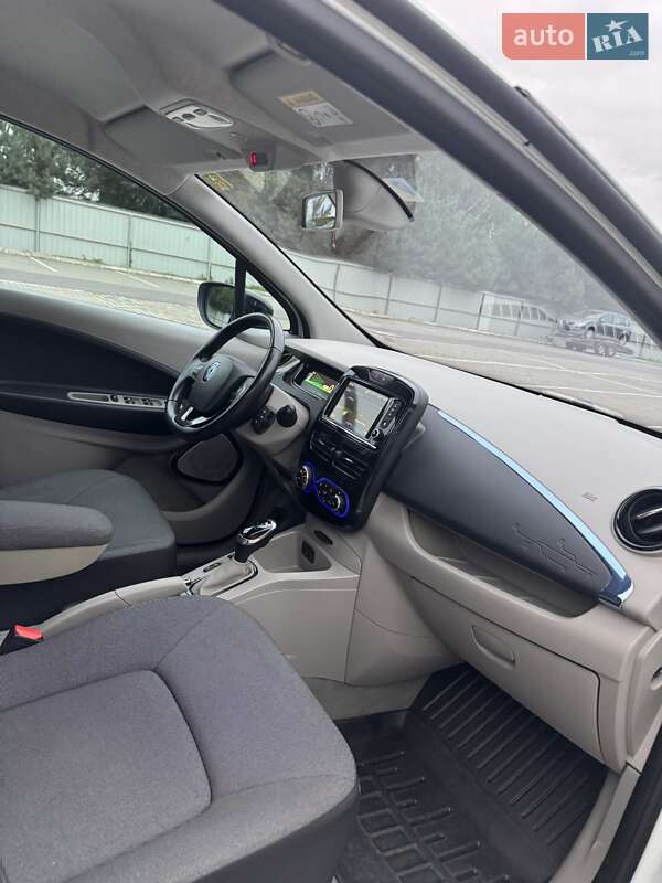 Хэтчбек Renault Zoe 2013 в Луцке