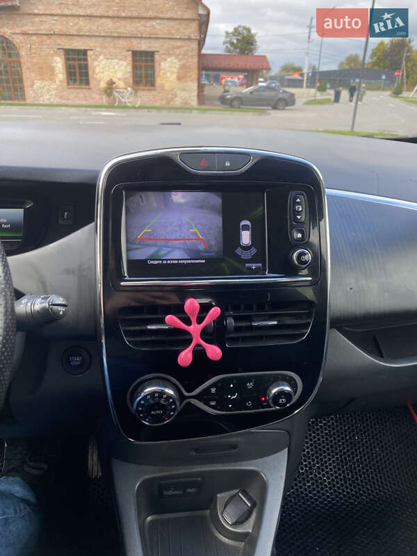 Хэтчбек Renault Zoe 2017 в Бережанах