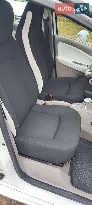 Хетчбек Renault Zoe 2018 в Кам'янець-Подільському фото 30 Хетчбек Renault Zoe 2018 в Кам'янець-Подільському