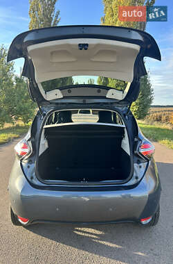 Хетчбек Renault Zoe 2019 в 