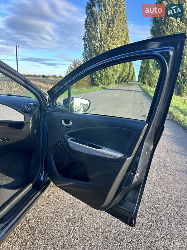Хэтчбек Renault Zoe 2019 в Киеве фото 17 Хэтчбек Renault Zoe 2019 в Киеве