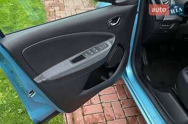 Хэтчбек Renault Zoe 2020 в 