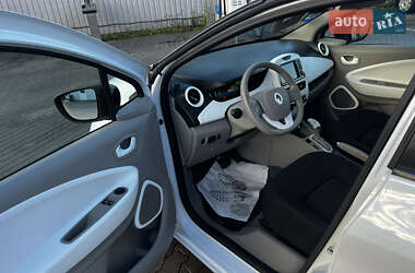 Хэтчбек Renault Zoe 2019 в 