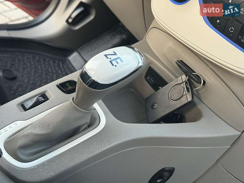 Хэтчбек Renault Zoe 2017 в Дрогобыче фото 29 Хэтчбек Renault Zoe 2017 в Дрогобыче