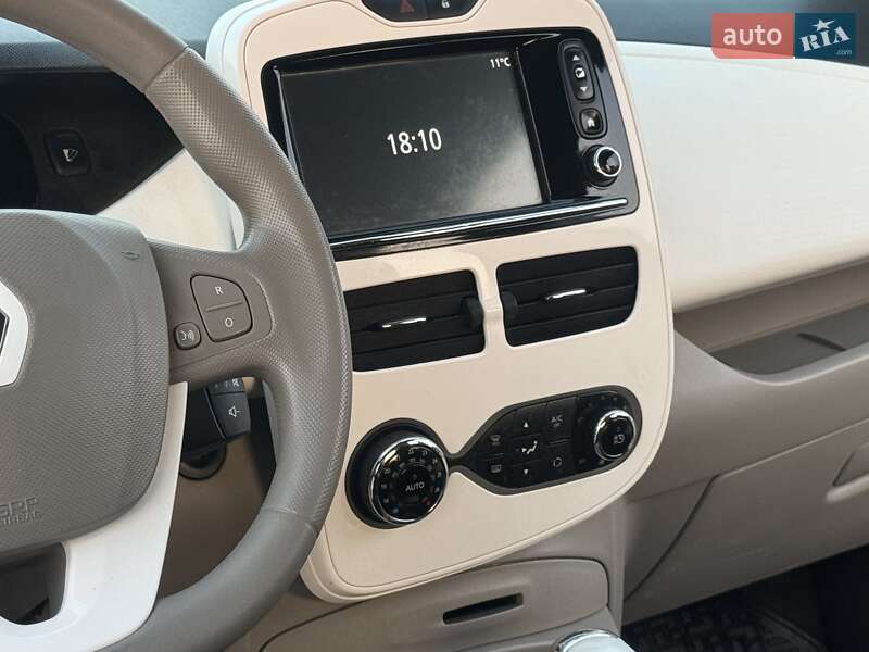 Хэтчбек Renault Zoe 2017 в Дрогобыче фото 20 Хэтчбек Renault Zoe 2017 в Дрогобыче