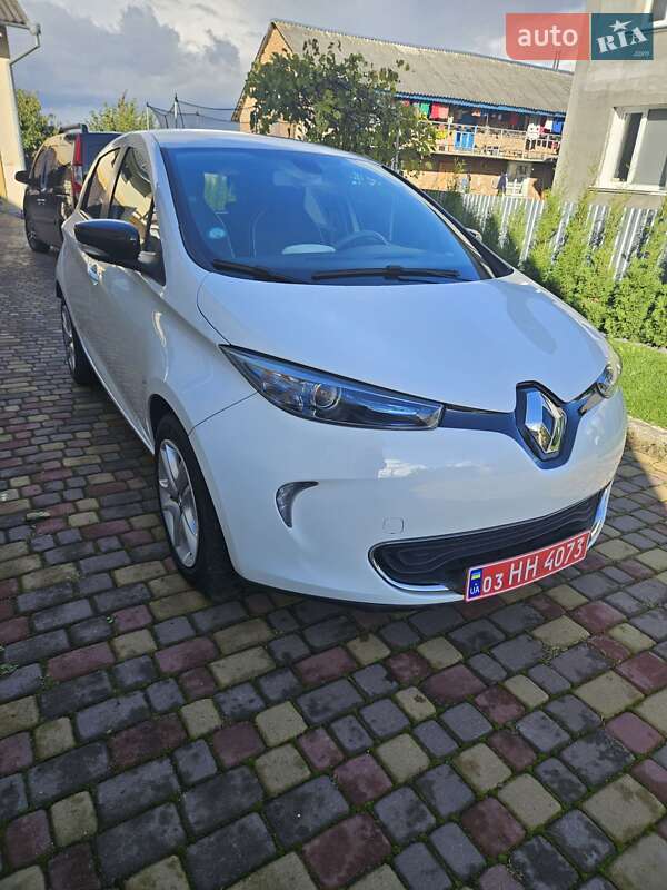 Хэтчбек Renault Zoe 2019 в Дубно