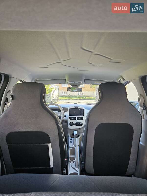 Хэтчбек Renault Zoe 2019 в Дубно