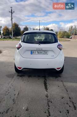 Хэтчбек Renault Zoe 2020 в 
