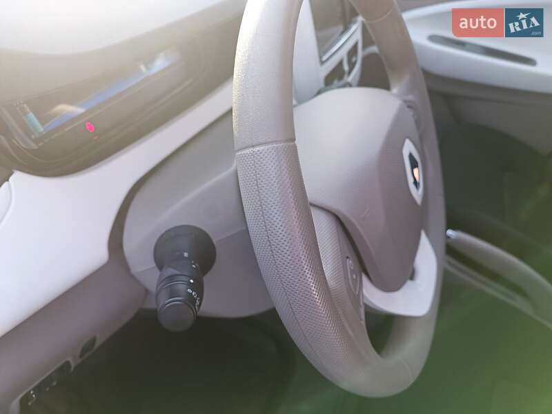 Хэтчбек Renault Zoe 2019 в Луцке