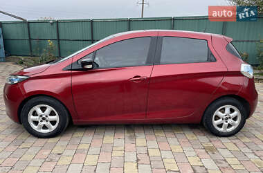 Хэтчбек Renault Zoe 2018 в 