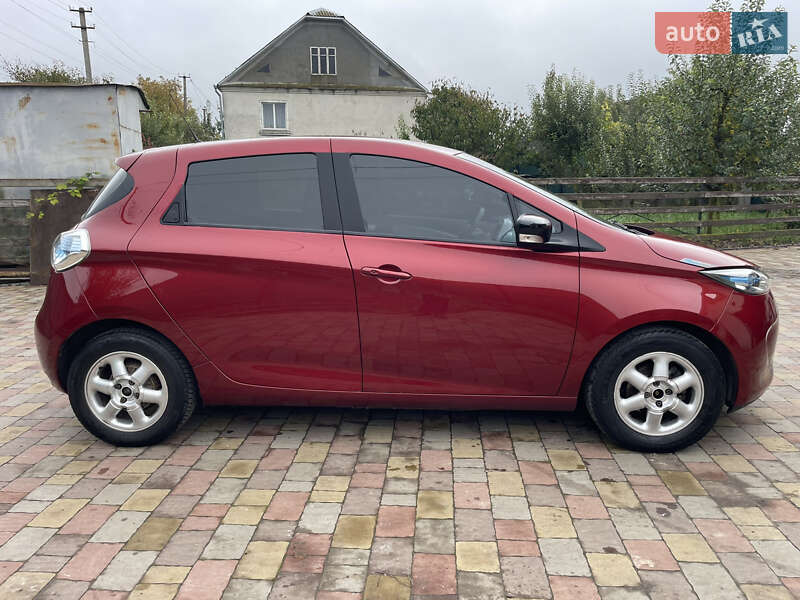 Хетчбек Renault Zoe 2018 в Дубні