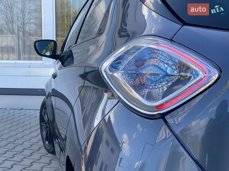 Хэтчбек Renault Zoe 2017 в Дрогобыче фото 13 Хэтчбек Renault Zoe 2017 в Дрогобыче