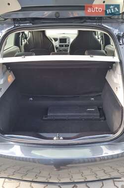 Хэтчбек Renault Zoe 2019 в 
