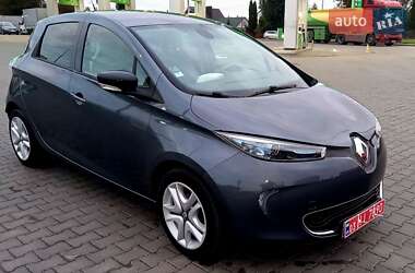 Хэтчбек Renault Zoe 2017 в 