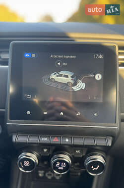 Хэтчбек Renault Zoe 2020 в 
