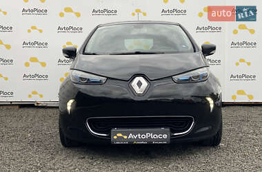 Хэтчбек Renault Zoe 2016 в 