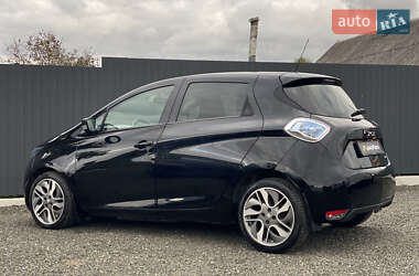 Хэтчбек Renault Zoe 2016 в 