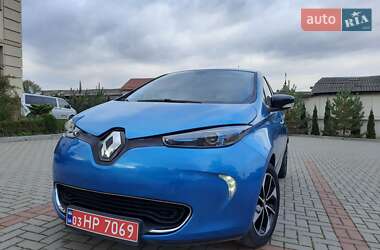 Хетчбек Renault Zoe 2018 в 