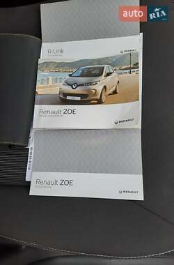 Хетчбек Renault Zoe 2018 в 